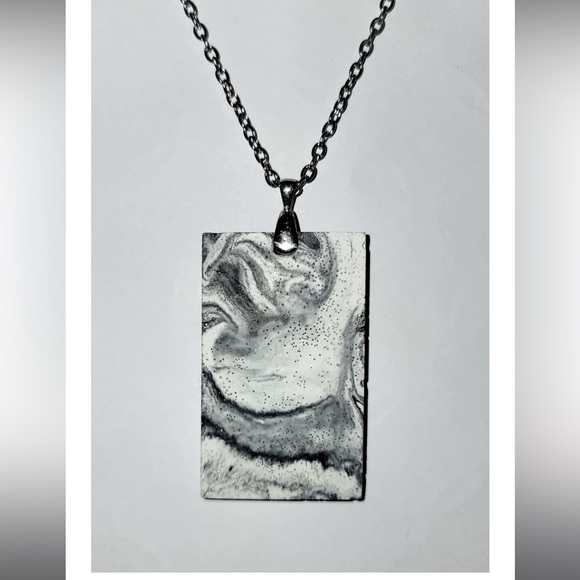 Marbled Cement Pendant Necklace - Picture 2 of 2